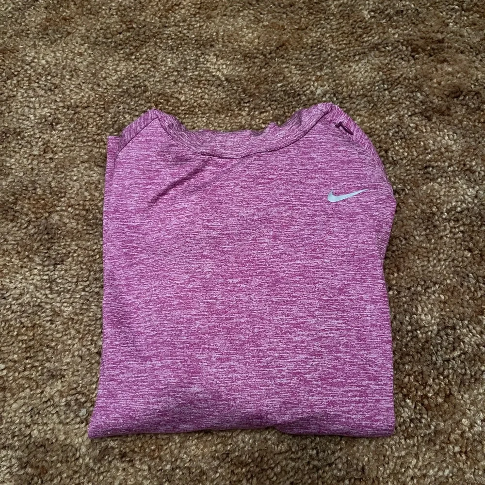 Nike Purple Long Sleeve Hoodie Dri-Fit - Picture 5 of 5